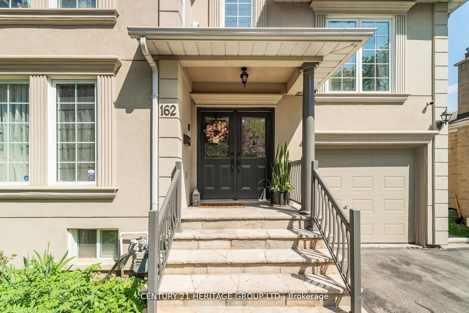 162 Goulding Avenue thumbnail 3