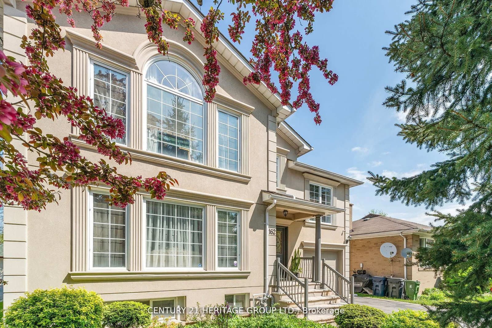 162 Goulding Avenue thumbnail 4