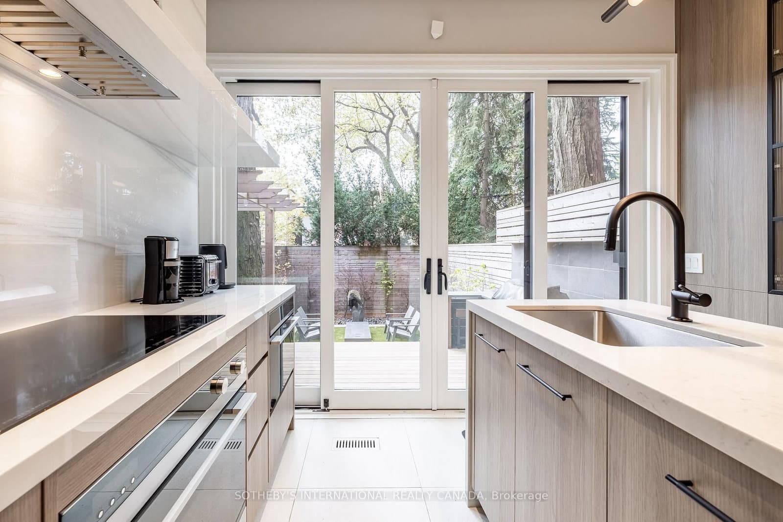 33 Tranby Avenue thumbnail 11