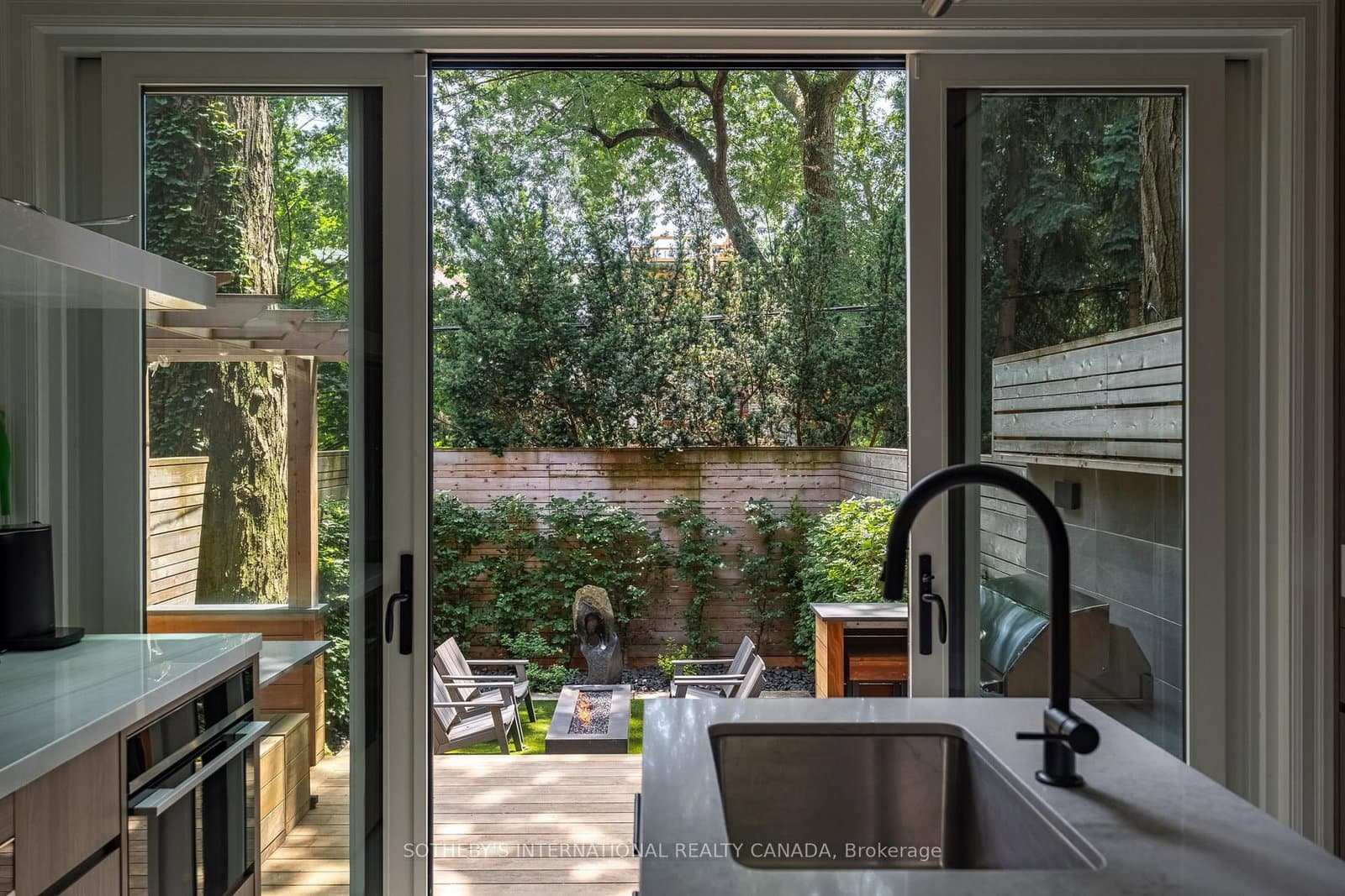 33 Tranby Avenue thumbnail 28