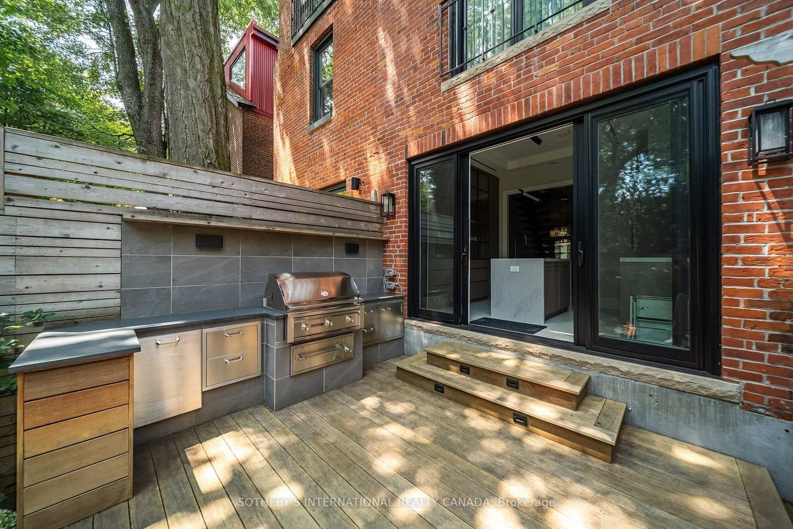 33 Tranby Avenue thumbnail 43