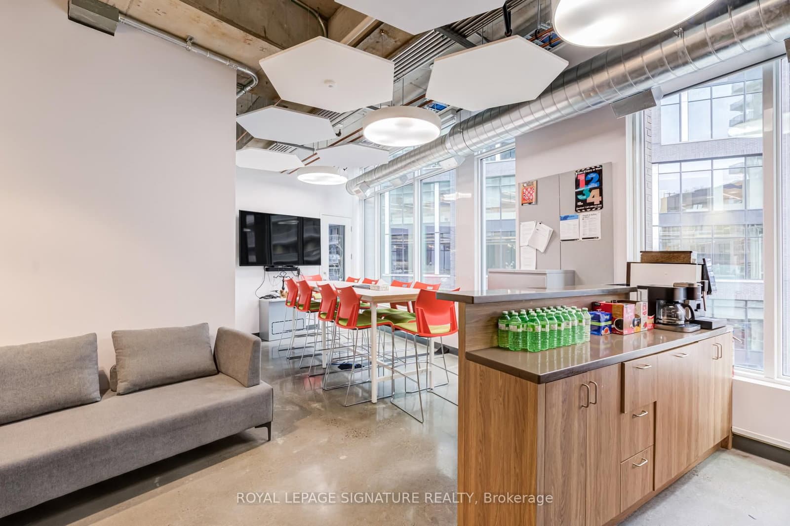 130 Queens Quay E, Unit 701-703 thumbnail 19