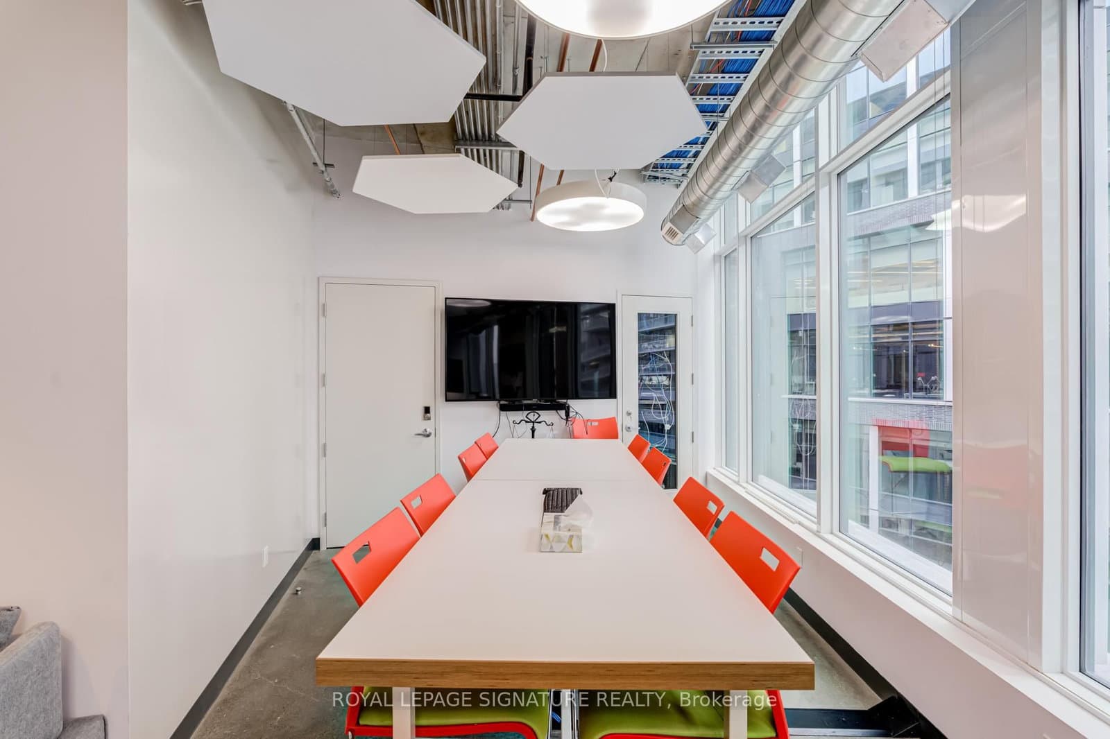 130 Queens Quay E, Unit 701-703 thumbnail 20