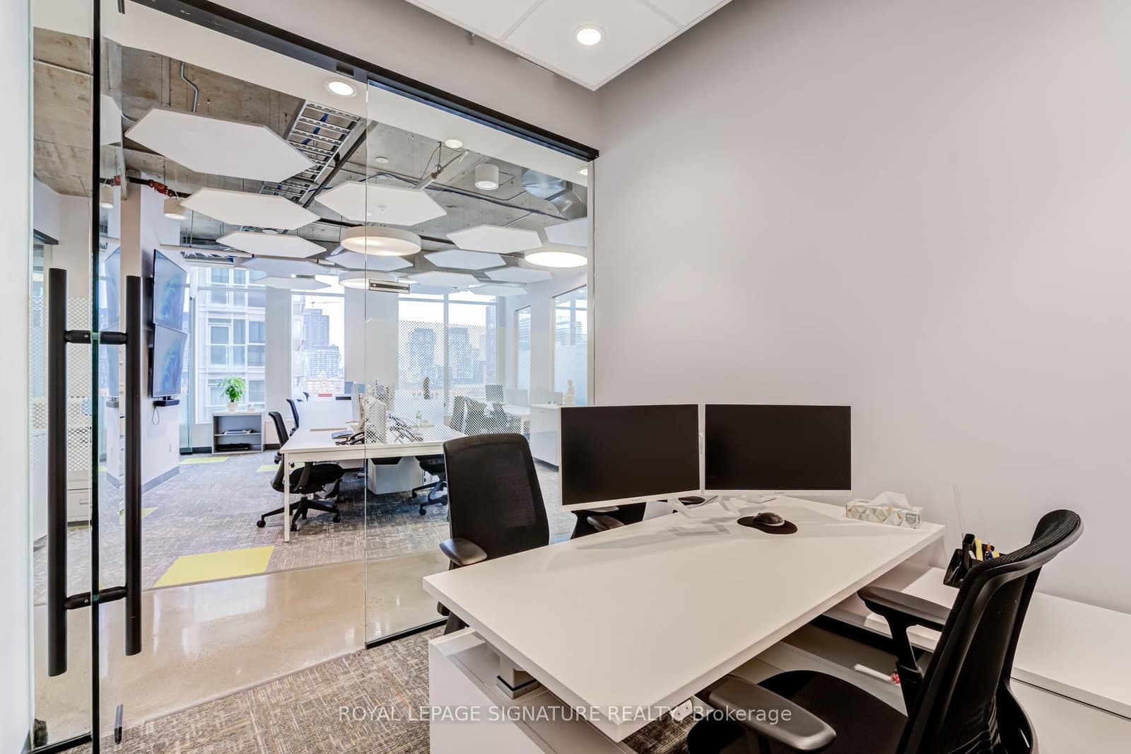 130 Queens Quay E, Unit 701-703 thumbnail 25