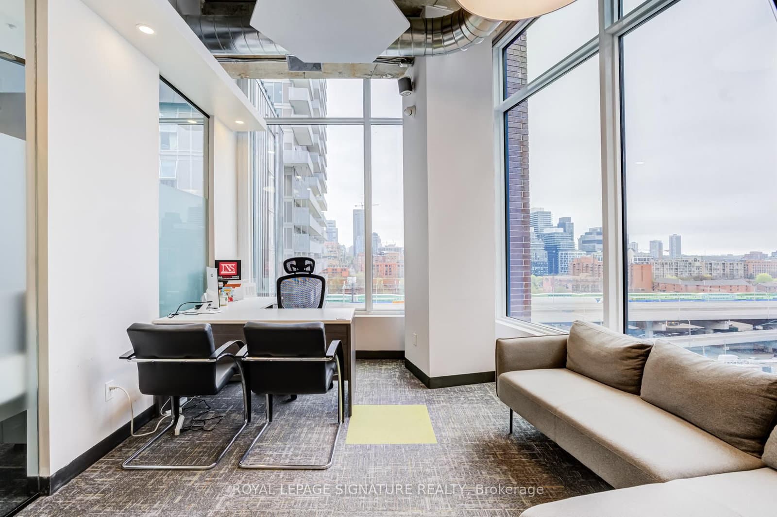 130 Queens Quay E, Unit 701-703 thumbnail 31