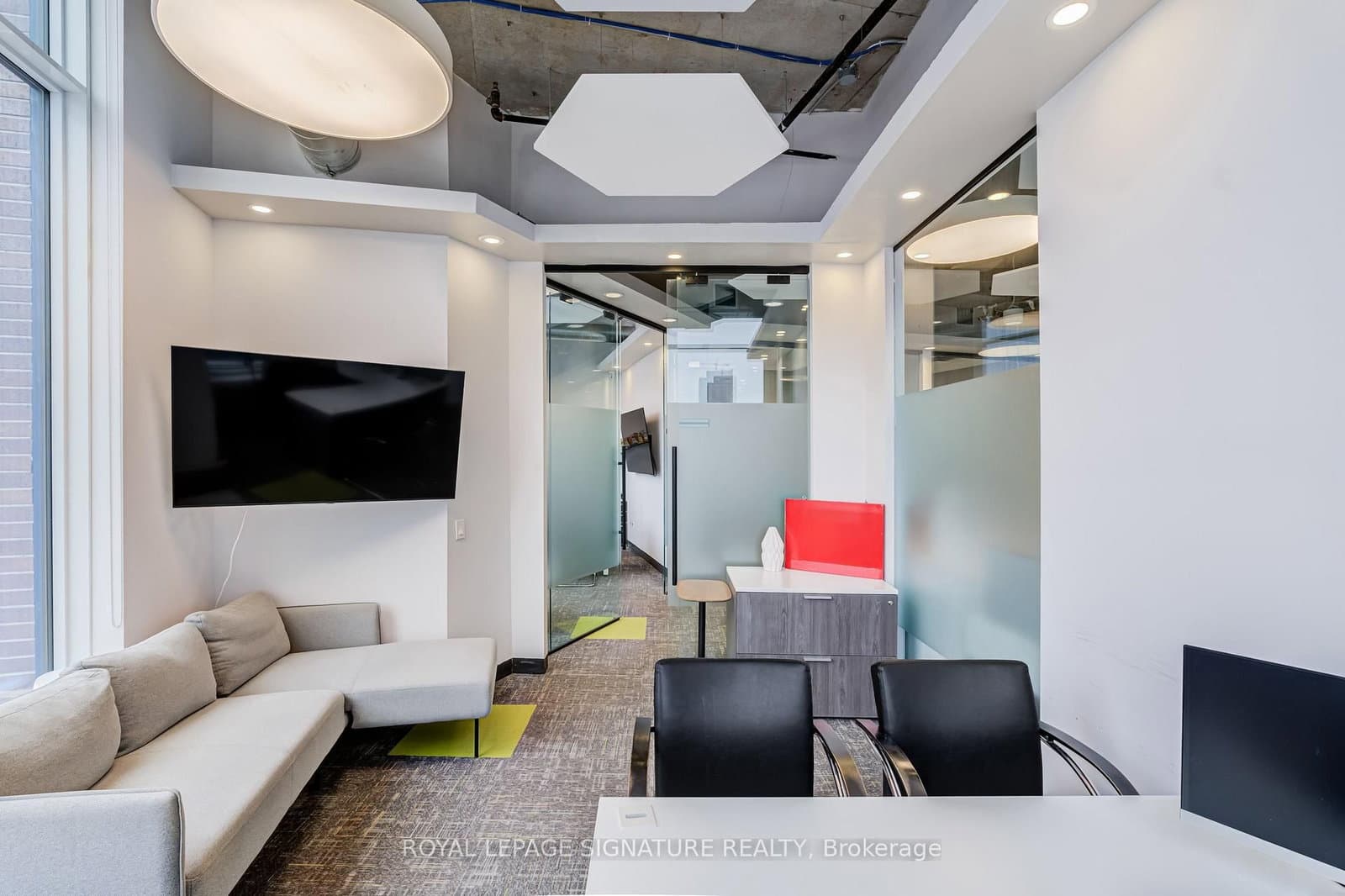130 Queens Quay E, Unit 701-703 thumbnail 33