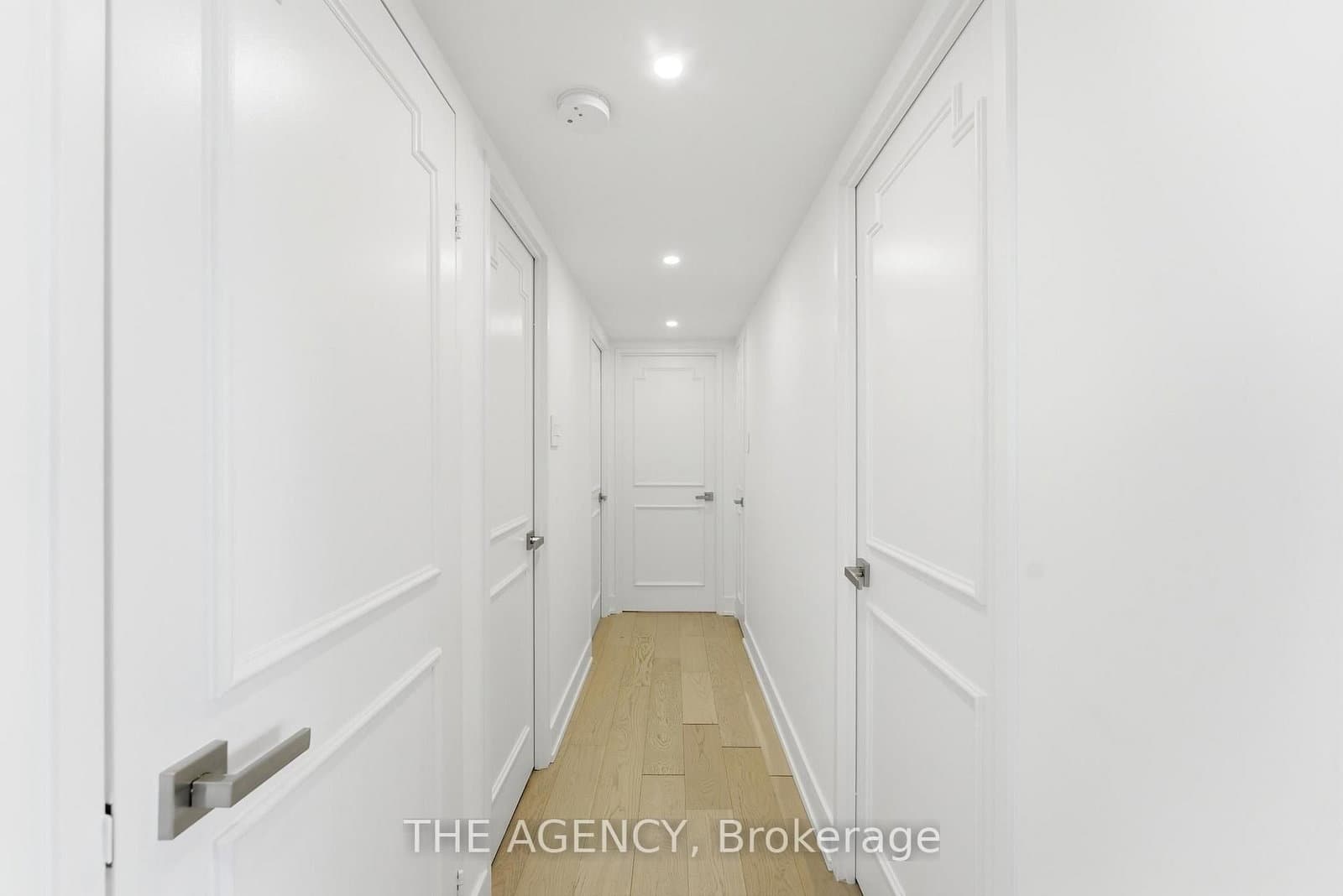 900 Yonge Street, Unit 902 thumbnail 25