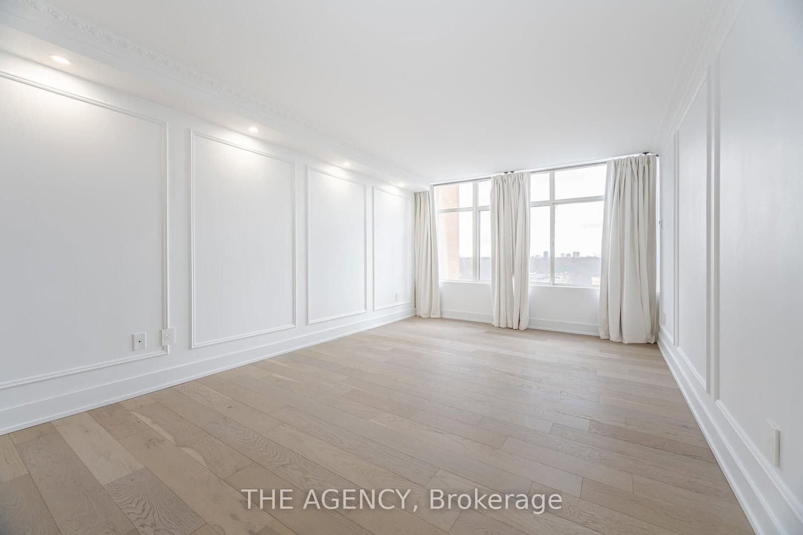 900 Yonge Street, Unit 902 thumbnail 31