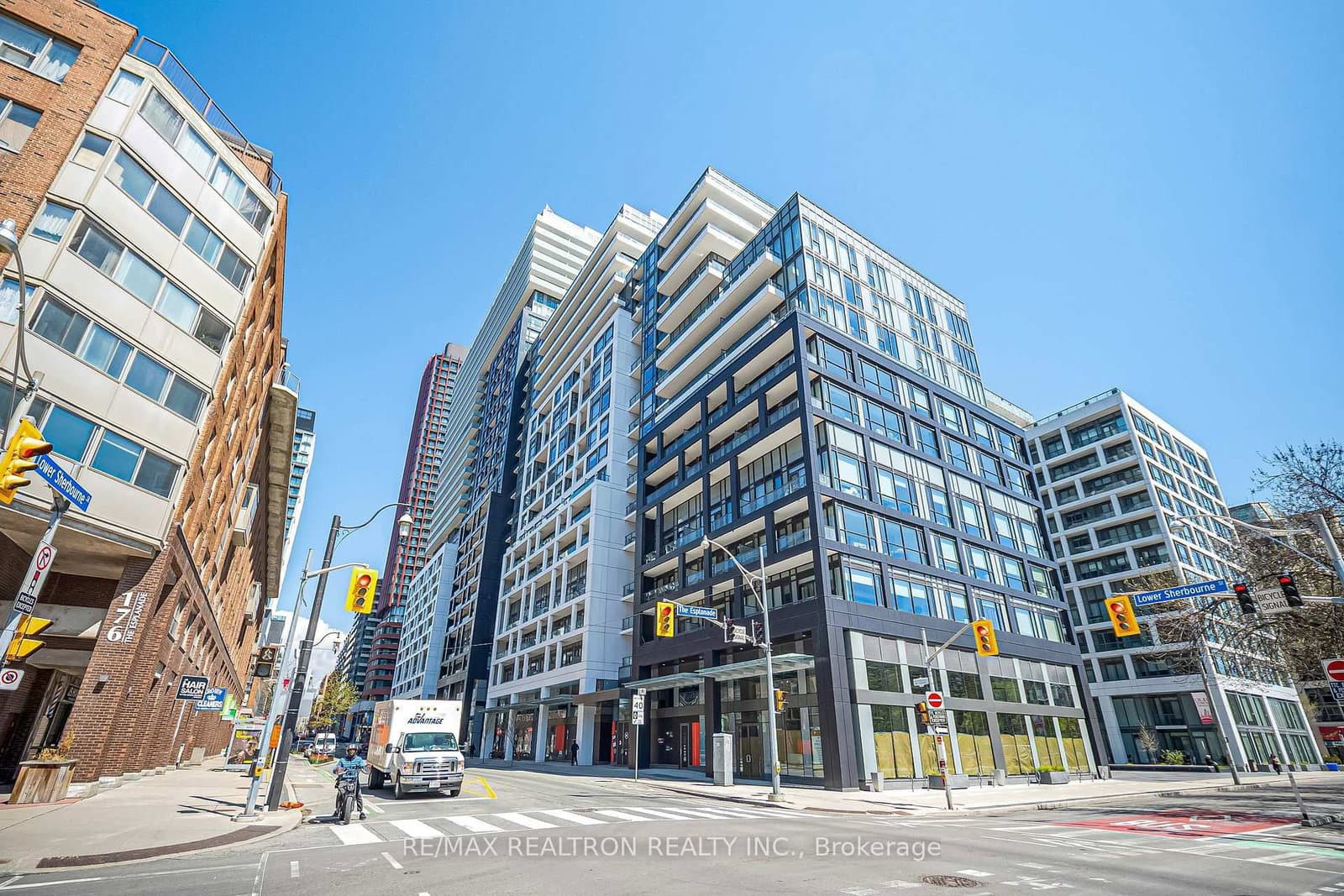 #1742 - 121 Lower Sherbourne Street