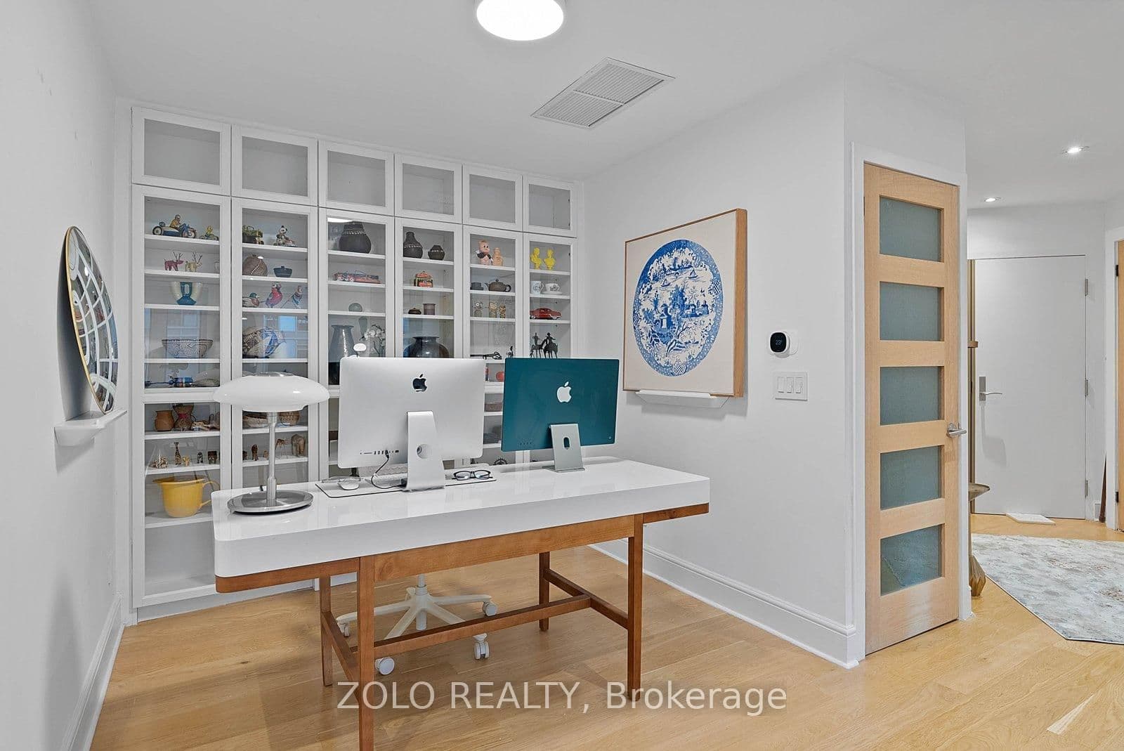 55 Lombard Street, Unit 302 thumbnail 18