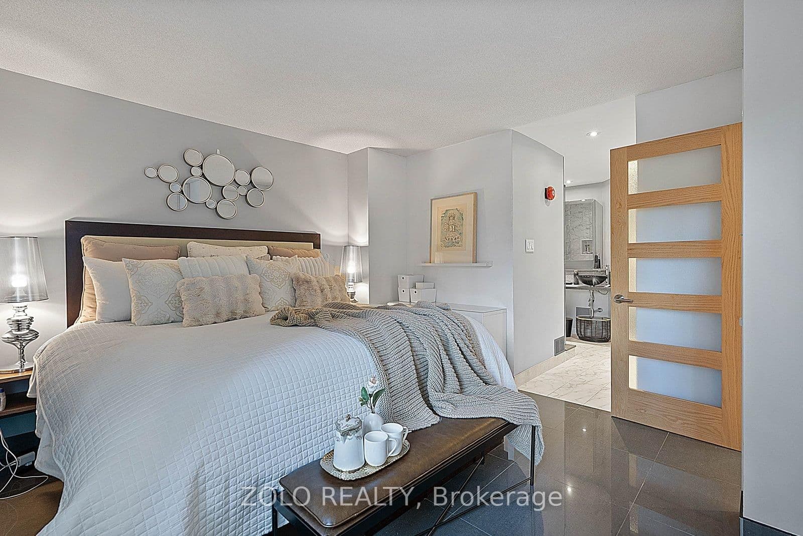55 Lombard Street, Unit 302 thumbnail 21