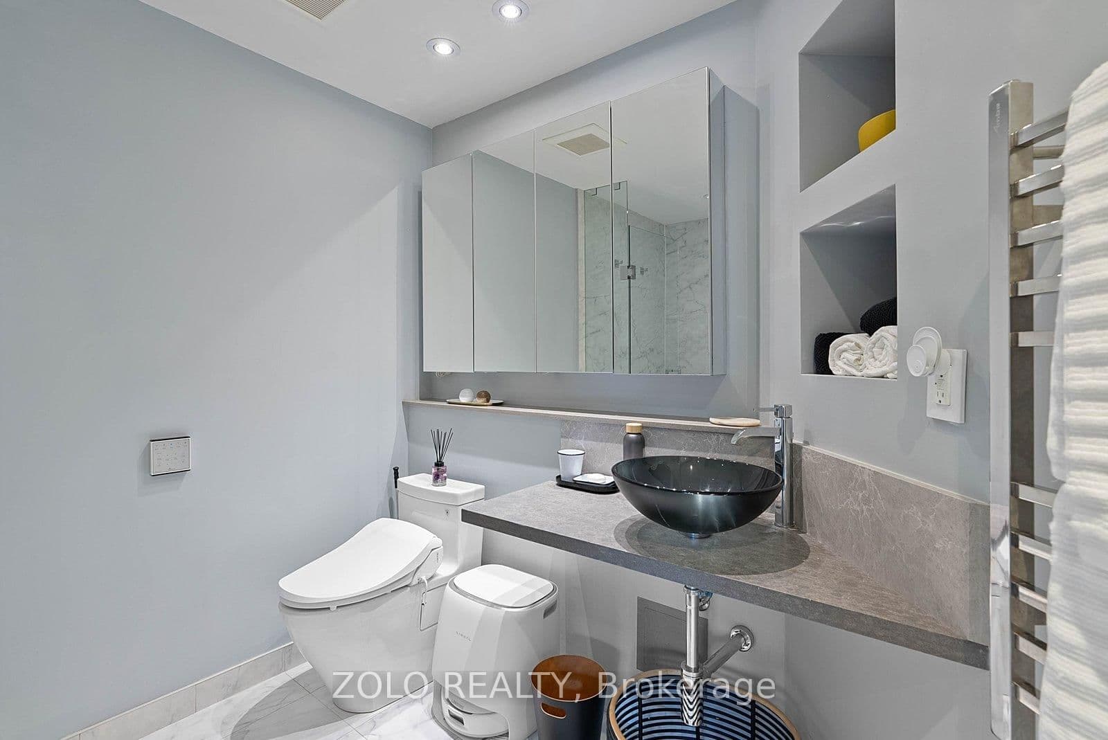 55 Lombard Street, Unit 302 thumbnail 25