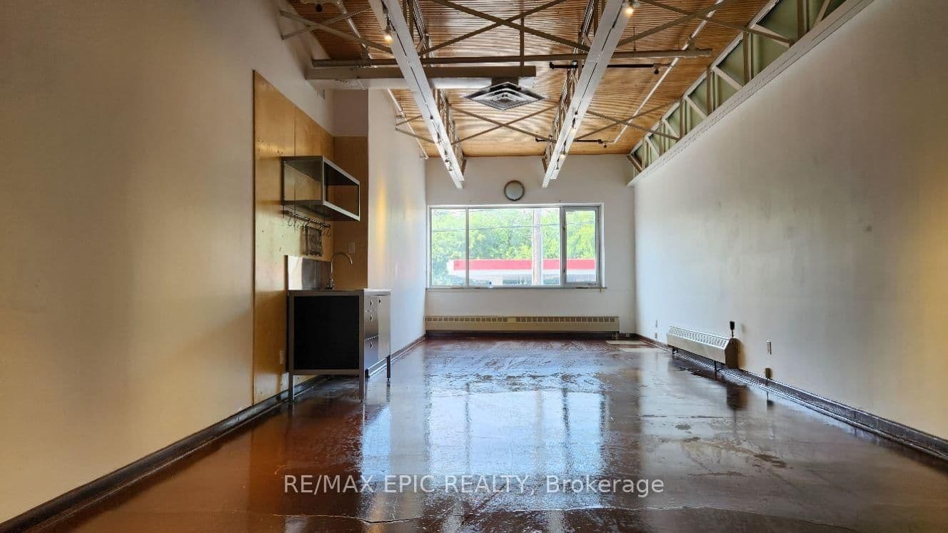 329 St George Street, Unit 5 thumbnail 5