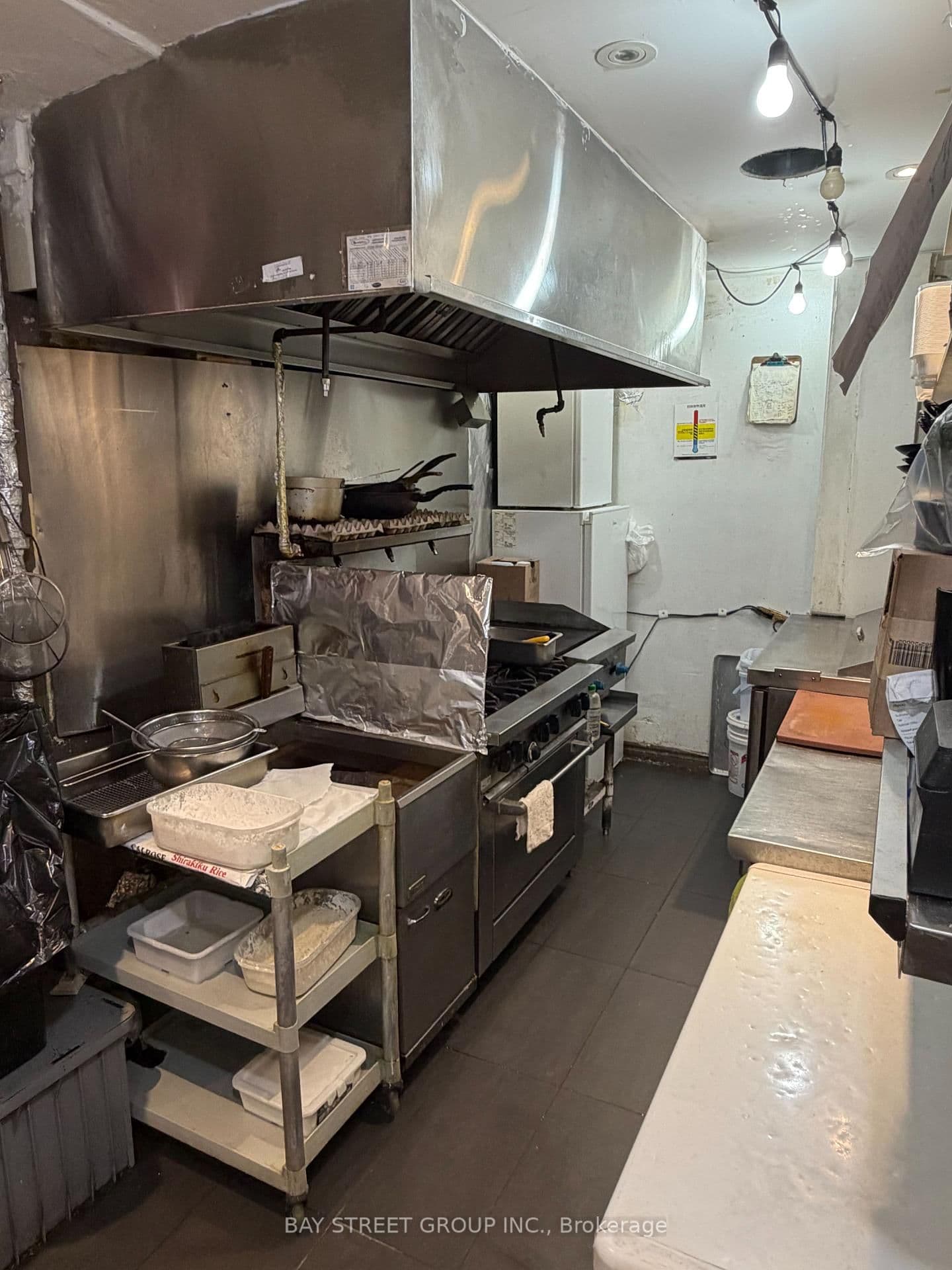1992 Yonge Street, Unit 101 thumbnail 9
