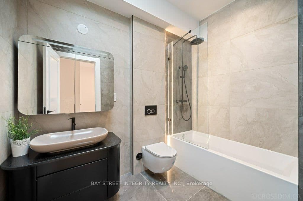 207 Ellerslie Avenue thumbnail 19