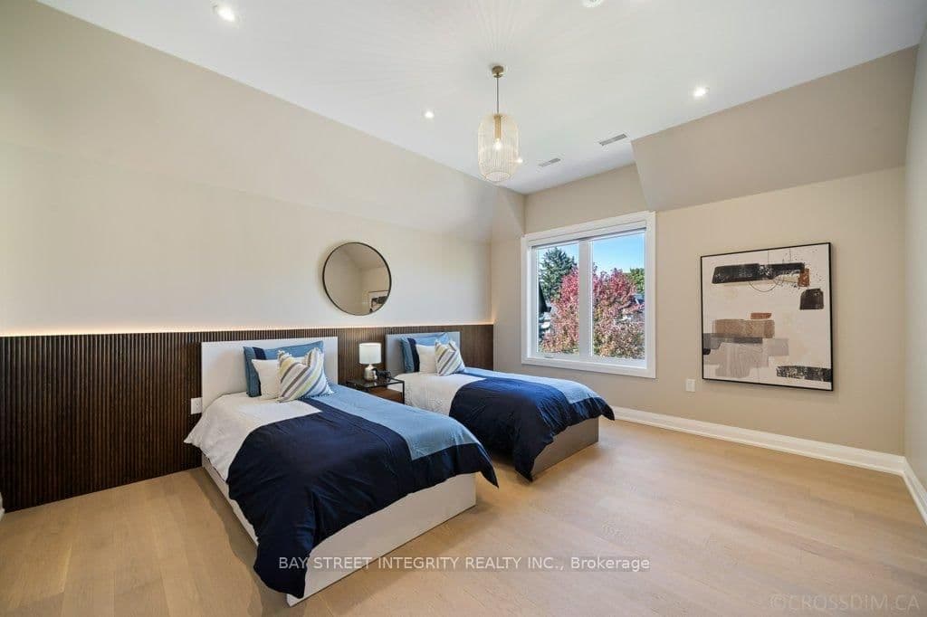 207 Ellerslie Avenue thumbnail 20