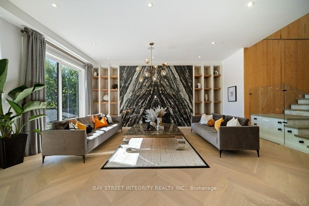 207 Ellerslie Avenue thumbnail 8