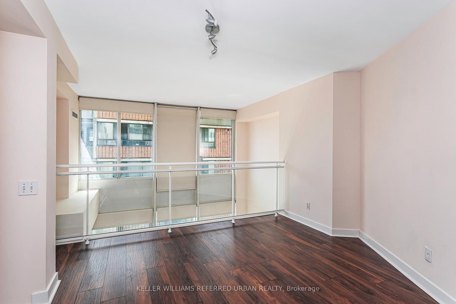77 Lombard Street, Unit 514 thumbnail 13