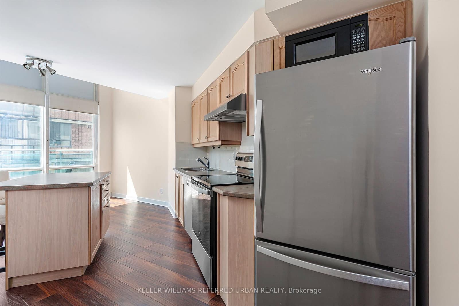 77 Lombard Street, Unit 514 thumbnail 6