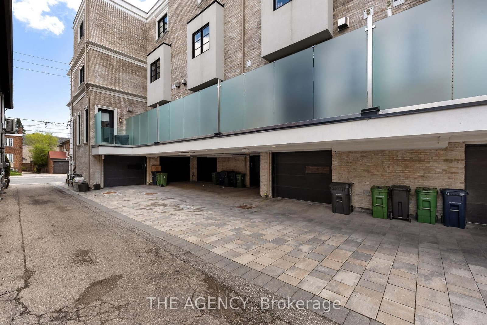 1202 Avenue Road thumbnail 41