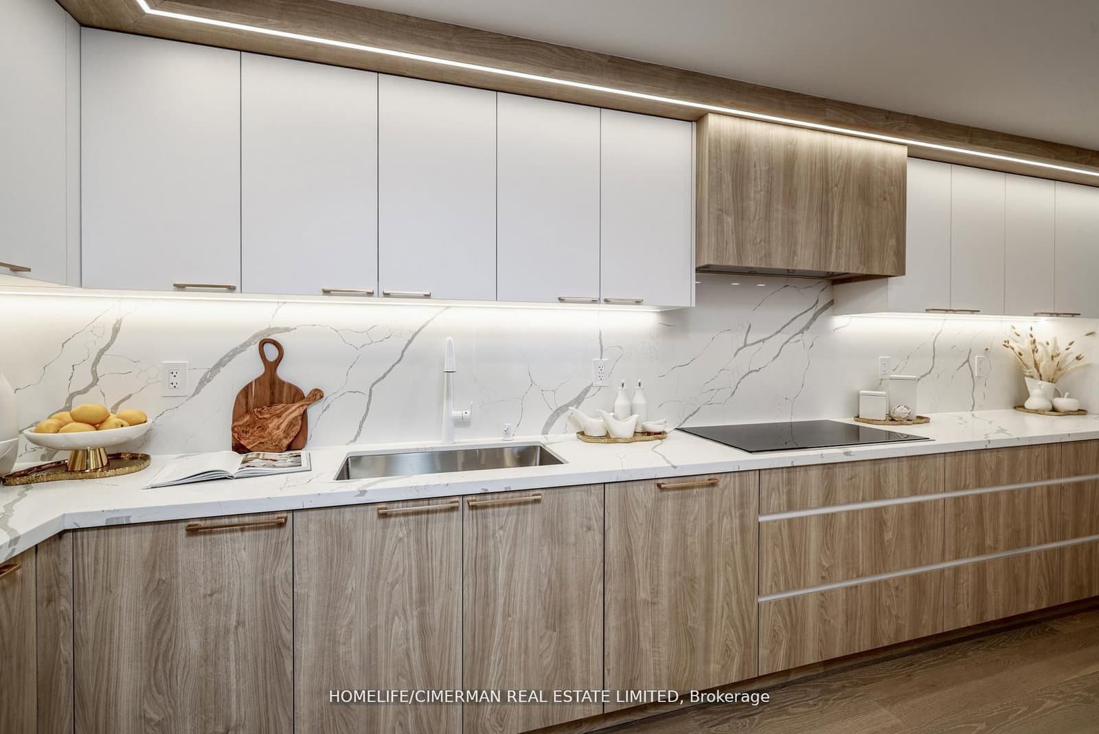 240 Heath Street W, Unit 1002 thumbnail 17