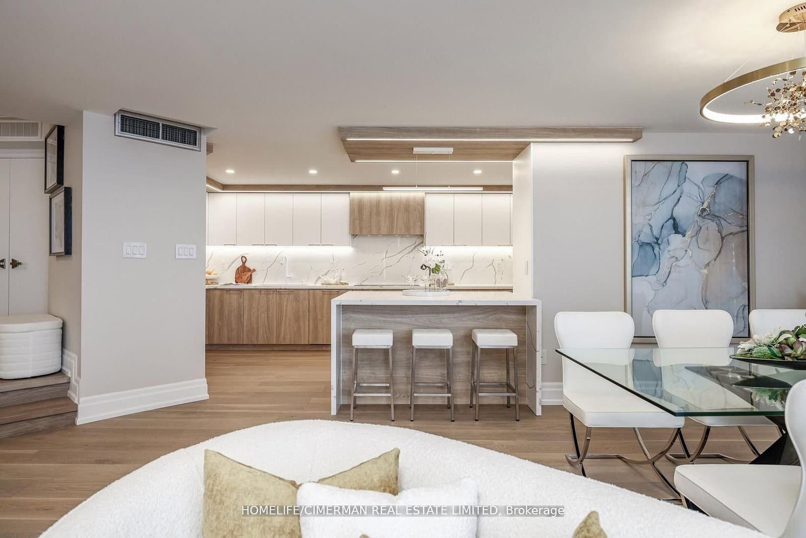 240 Heath Street W, Unit 1002 thumbnail 23
