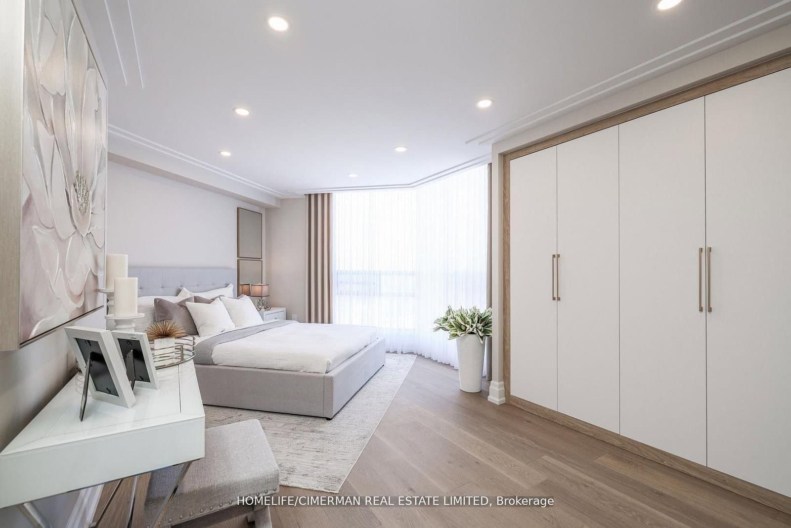 240 Heath Street W, Unit 1002 thumbnail 37