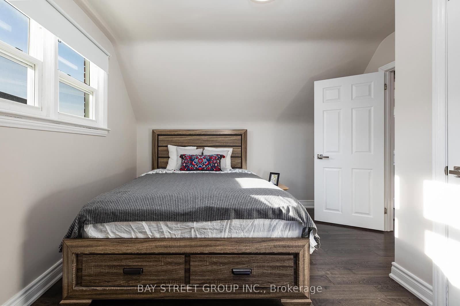 112 Bevdale Road thumbnail 14