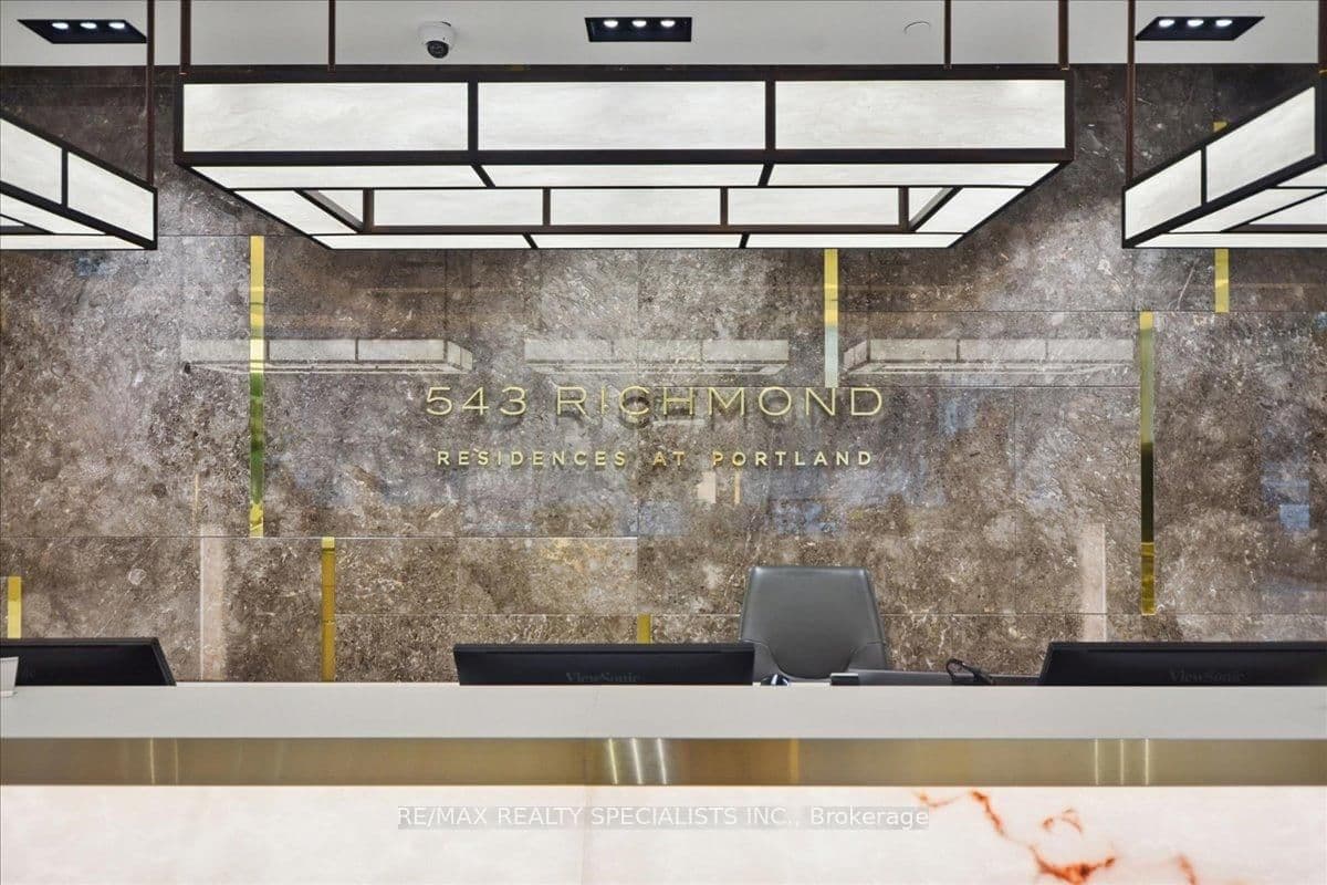 543 Richmond Street W, Unit 502 thumbnail 3