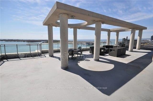 410 Queens Quay W, Unit 404 thumbnail 46