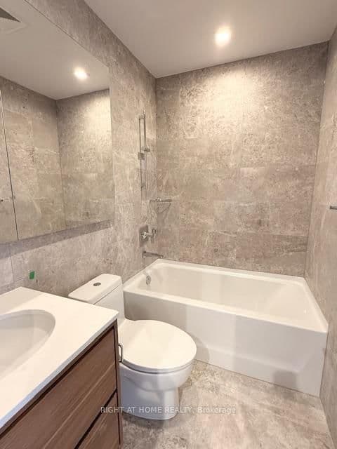 29 Green Trail Court, Unit 2606 thumbnail 4