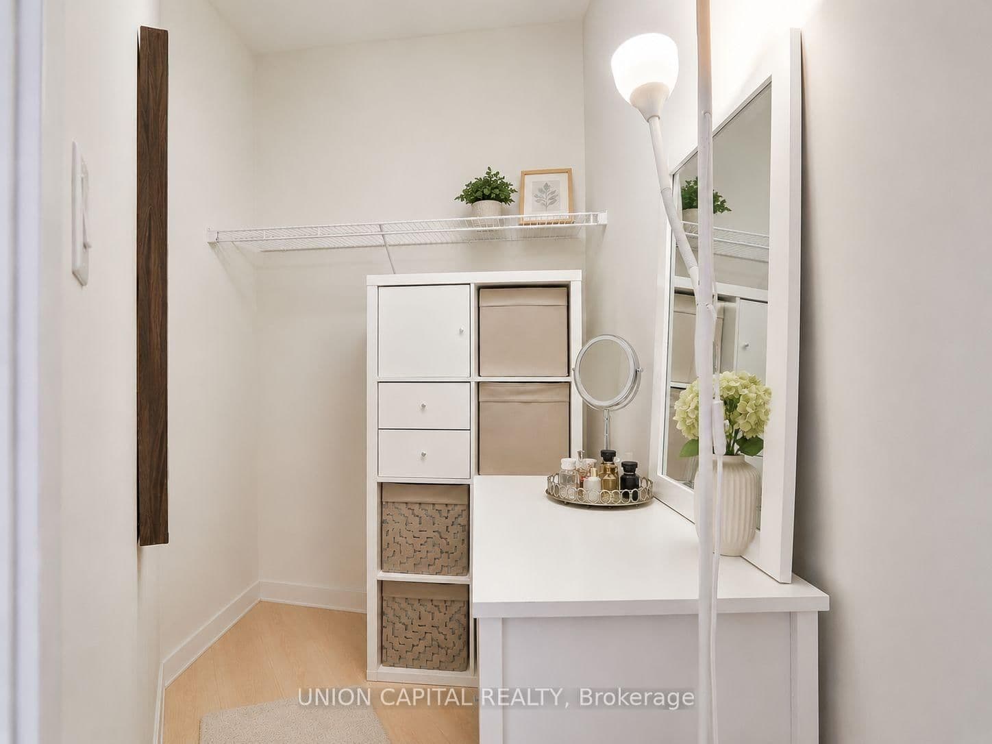 1 The Esplanade, Unit 404 thumbnail 17