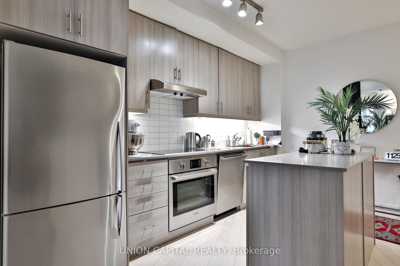 1 The Esplanade, Unit 404 thumbnail 8