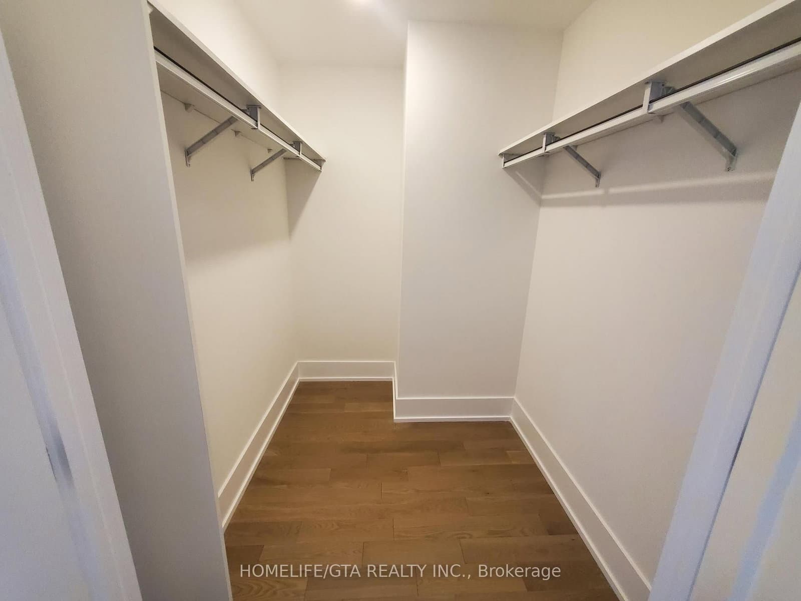 25 Adra Grado Way, Unit 819 thumbnail 9