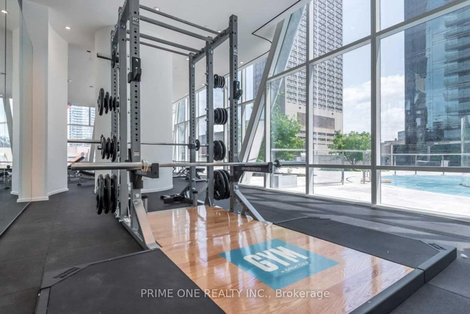 1 Bloor Street E, Unit 1704 thumbnail 33