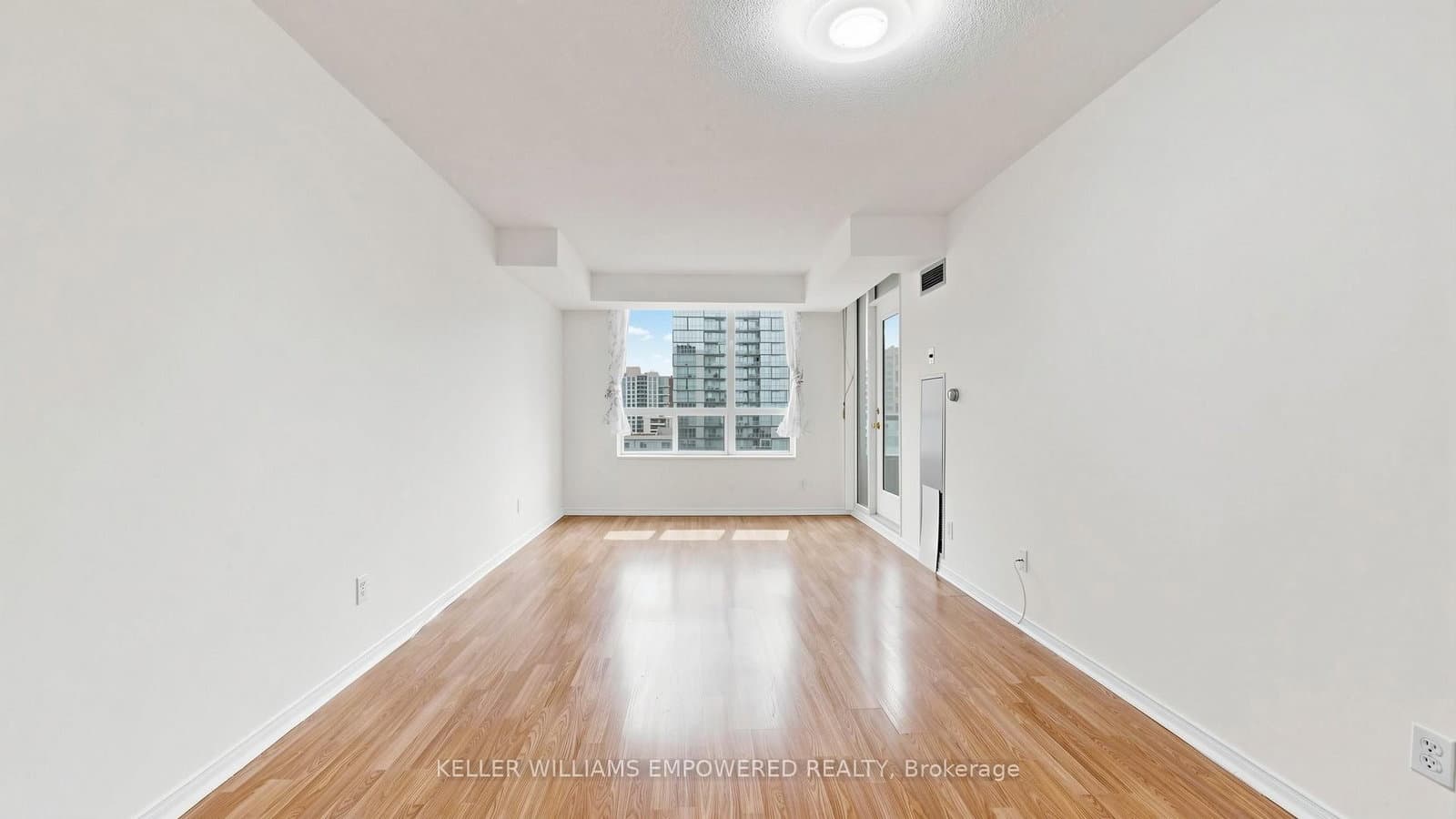 238 Doris Avenue, Unit 1511 thumbnail 11