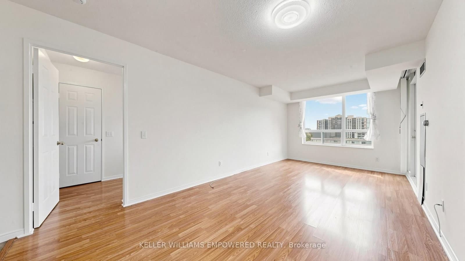238 Doris Avenue, Unit 1511 thumbnail 12
