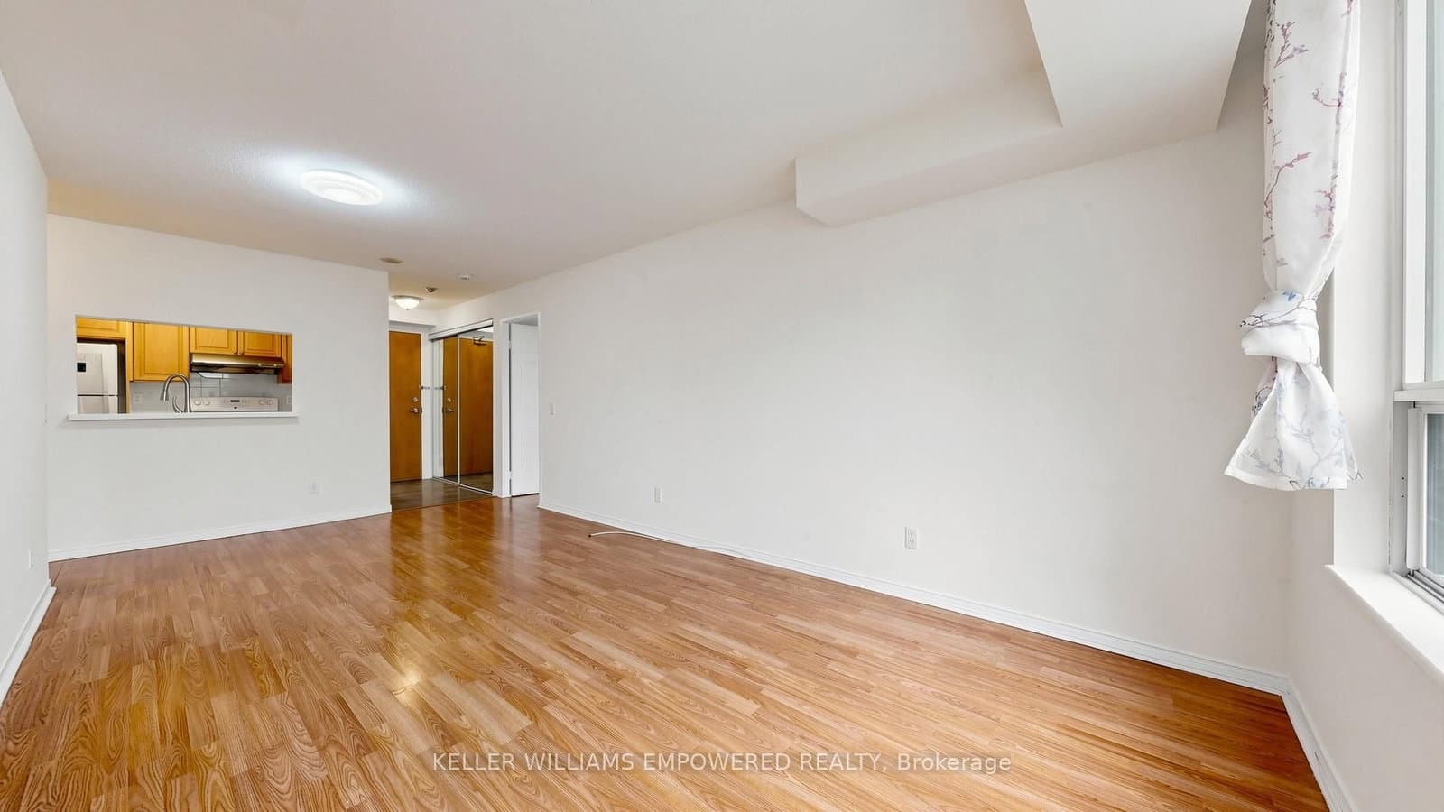 238 Doris Avenue, Unit 1511 thumbnail 13