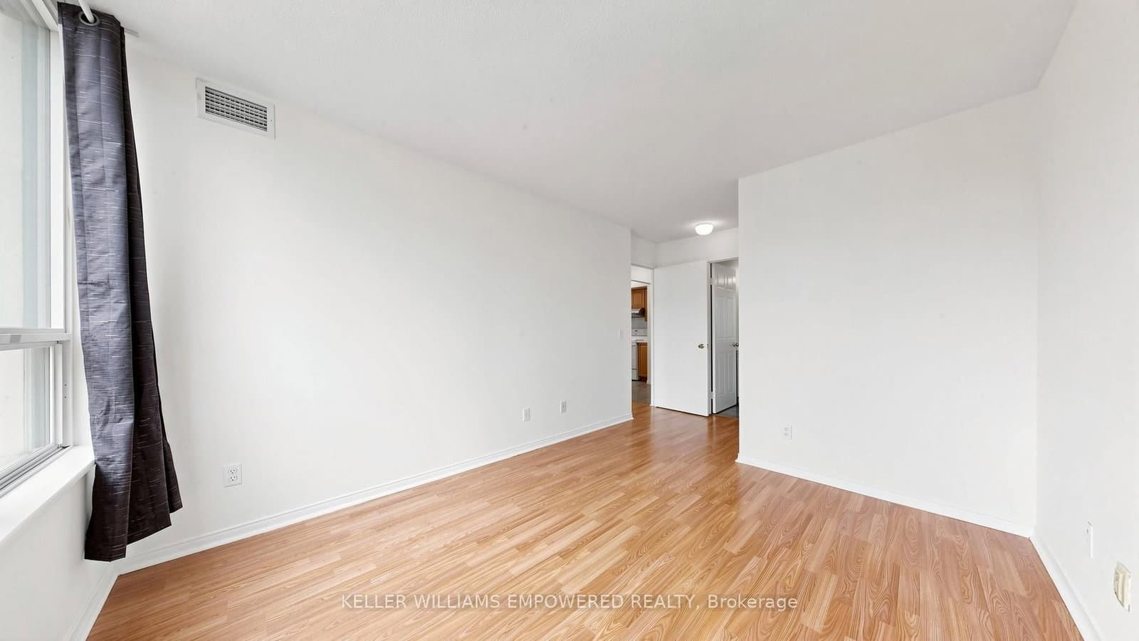 238 Doris Avenue, Unit 1511 thumbnail 25