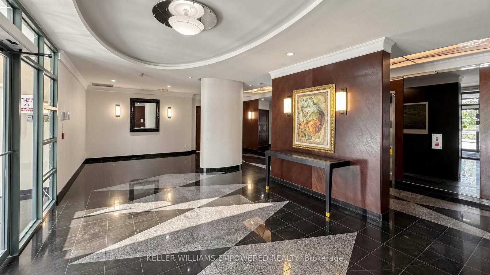 238 Doris Avenue, Unit 1511 thumbnail 4