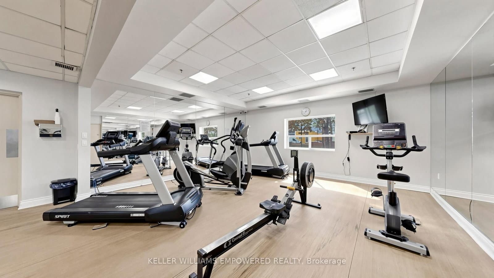 238 Doris Avenue, Unit 1511 thumbnail 46
