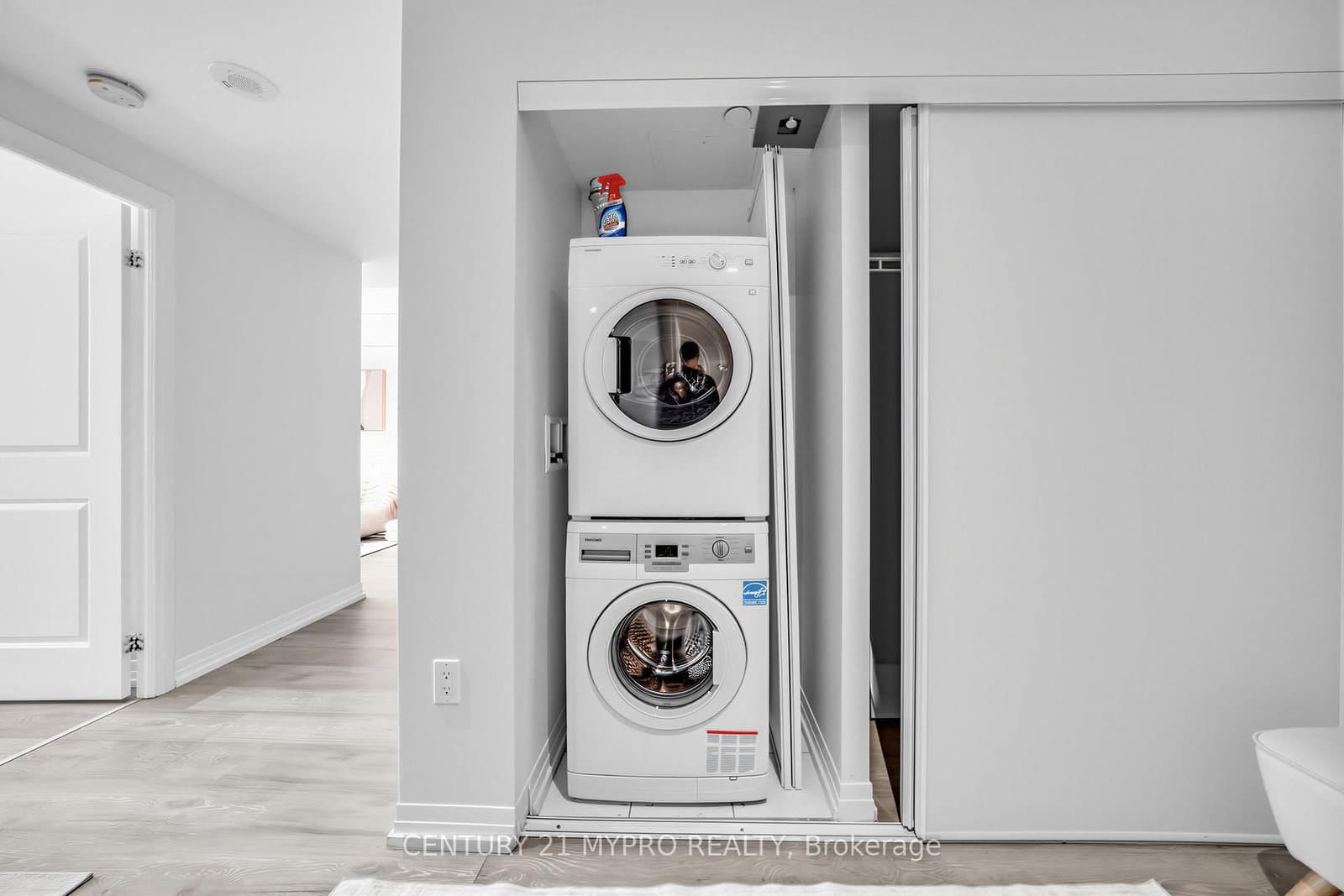 251 Jarvis Street, Unit 315 thumbnail 35