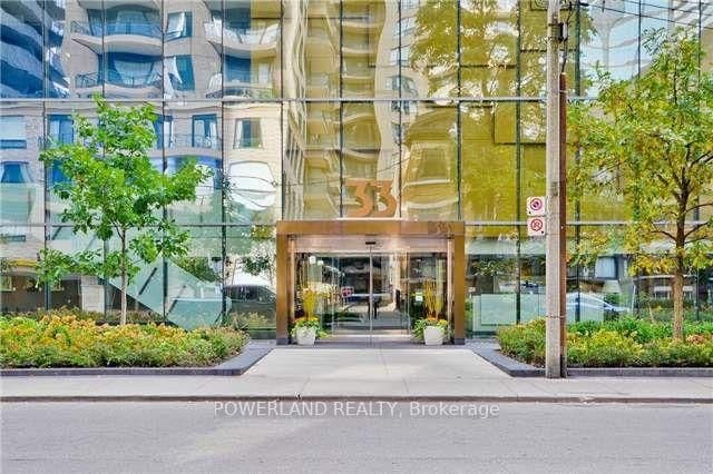 33 Charles Street E, Unit 2601 thumbnail 2