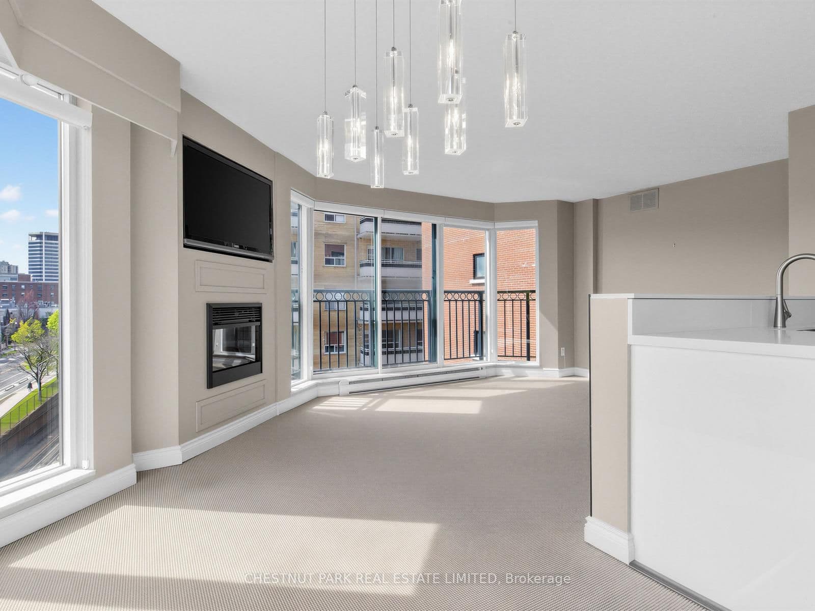 97 Lawton Boulevard, Unit 502 thumbnail 8