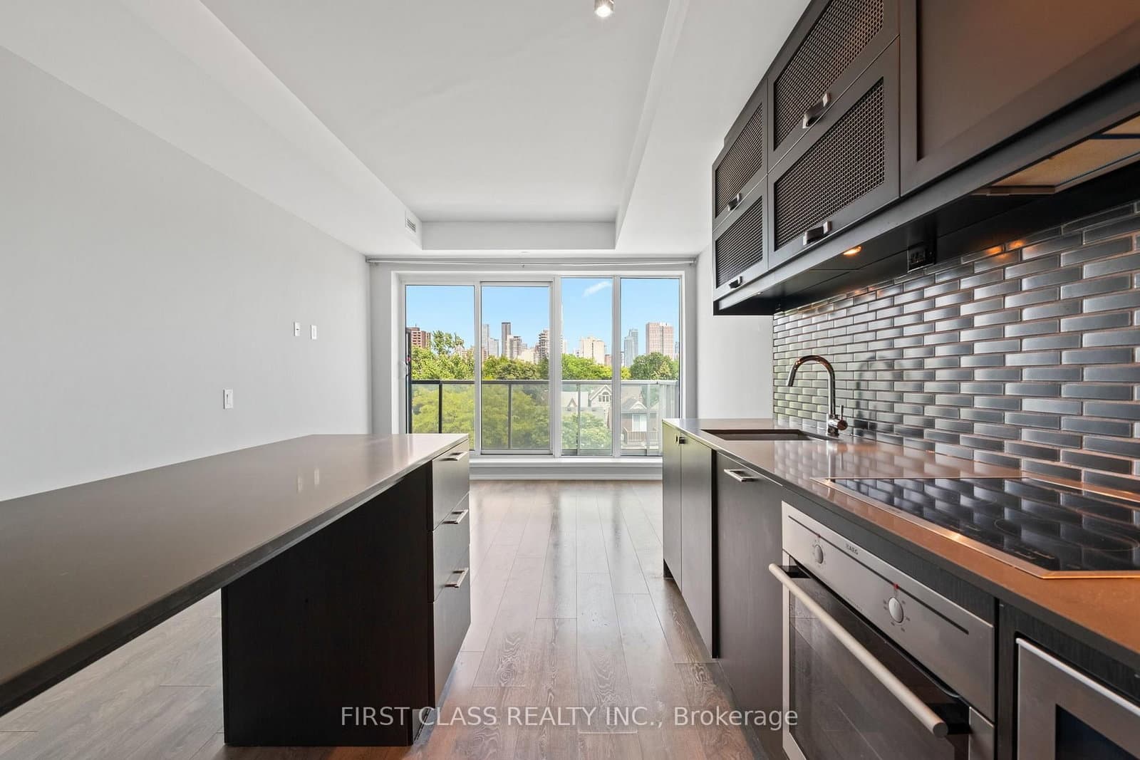 783 Bathurst Street, Unit 413 thumbnail 12