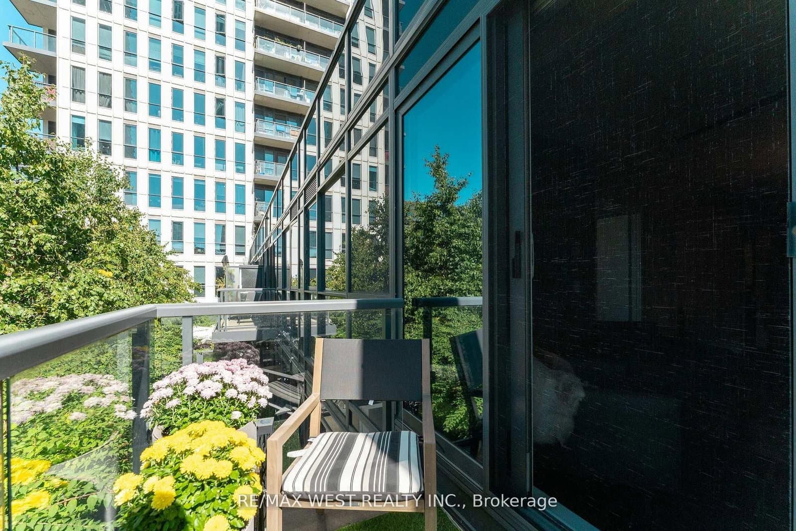 170 Sumach Street, Unit 507 thumbnail 19