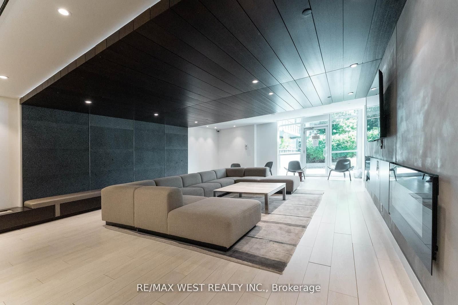 170 Sumach Street, Unit 507 thumbnail 25