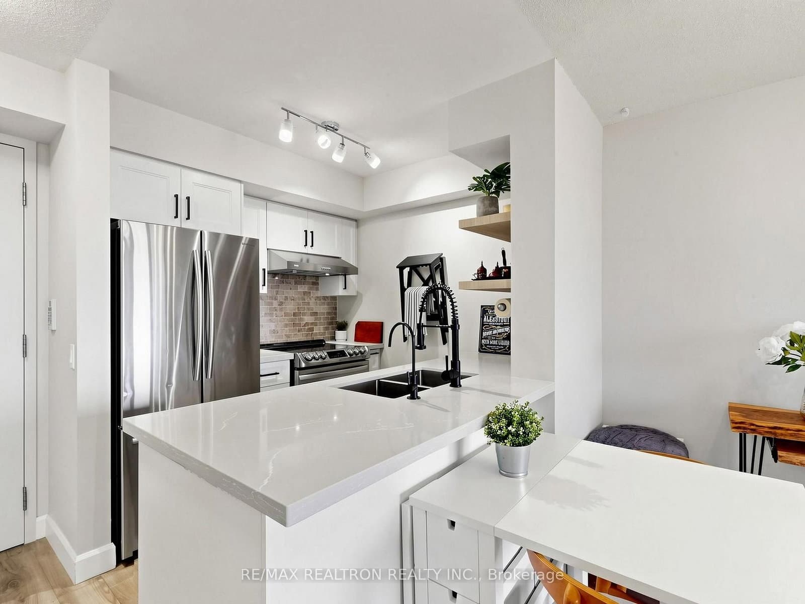 155 Beecroft Road, Unit 2610 thumbnail 16