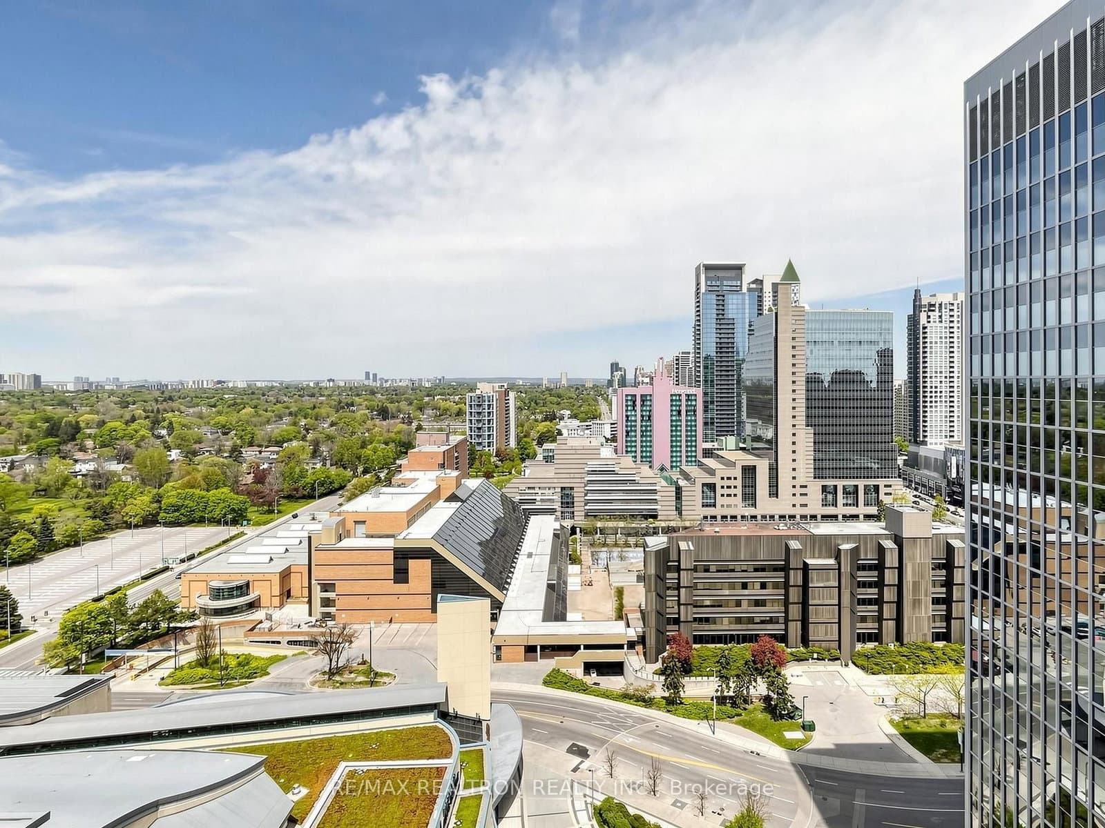 155 Beecroft Road, Unit 2610 thumbnail 31