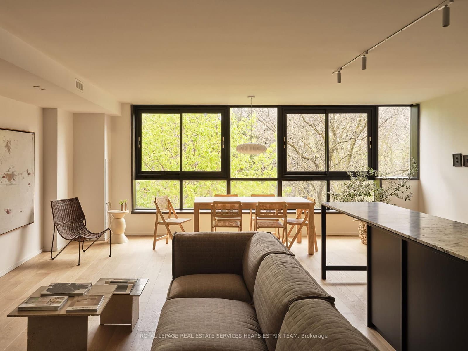 225 Davenport Road, Unit 514 - Image 1